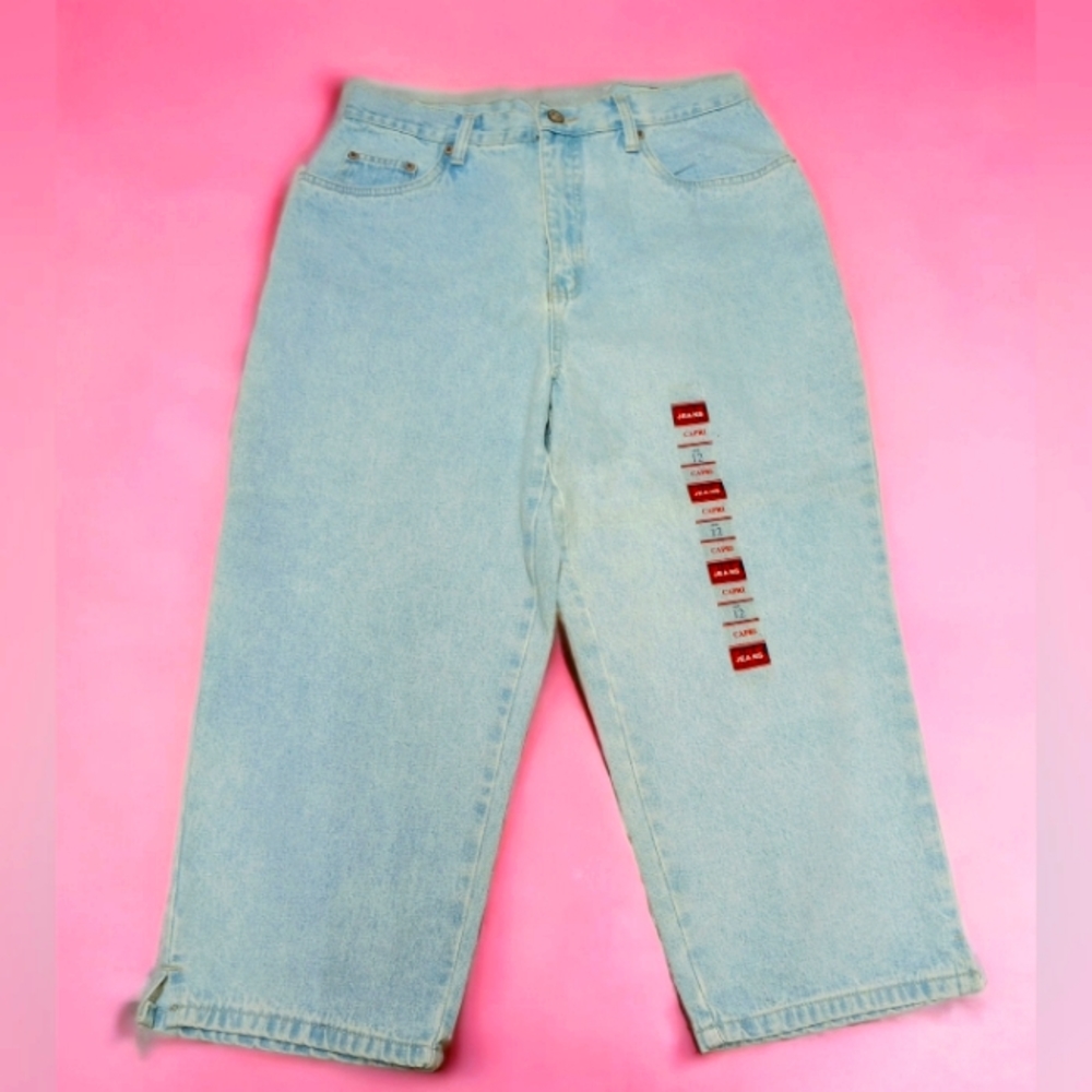 Bill Blass Denim High Waist Capris Size 12